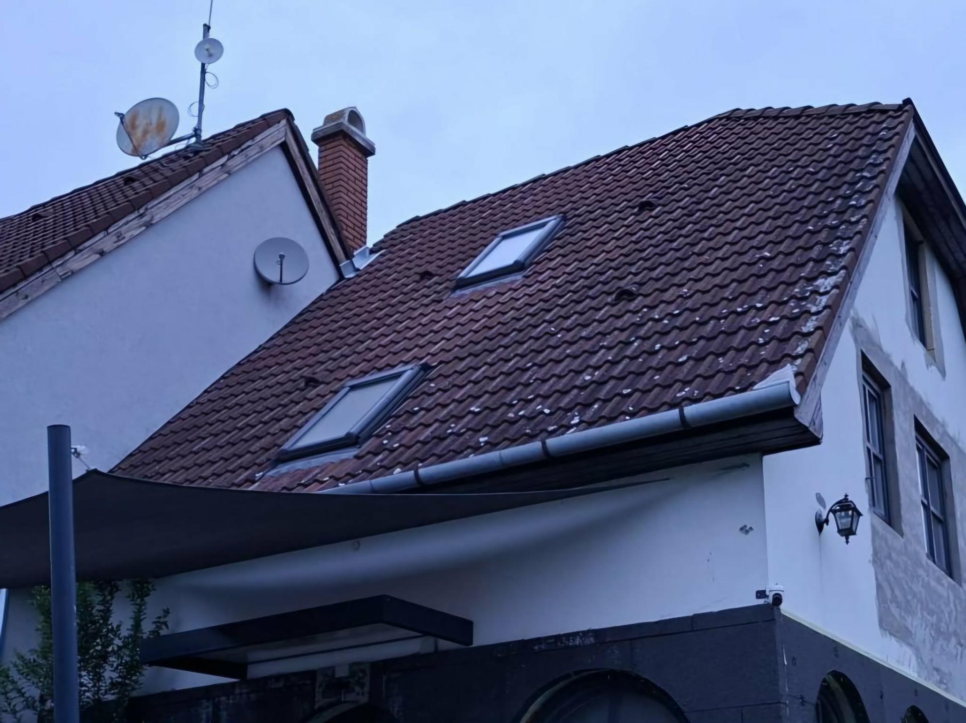 Tetőfestés — antracit — előtte